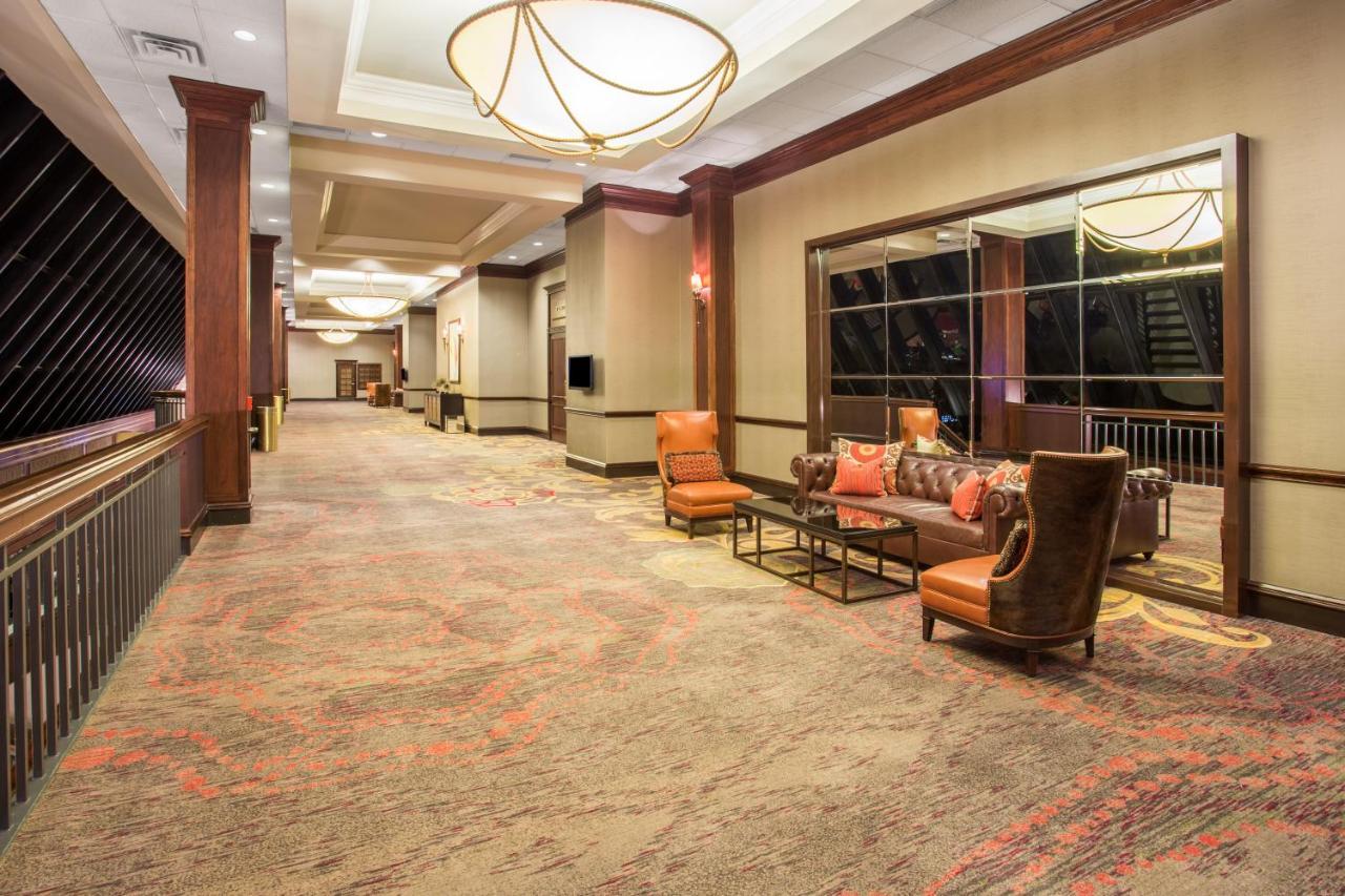 Crowne Plaza Dallas Near Galleria-Addison Exterior photo